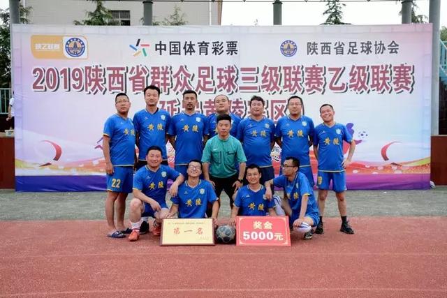 东契奇33+17浓眉37分 独行侠险胜湖人取4连胜